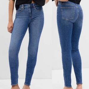 GAP Women's Skinny Jeans - Blue